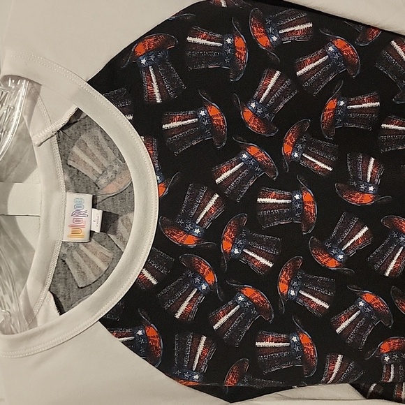 LuLaRoe Randy Patriotic Red White And Blue 4th Of July Shirt Size Large - Picture 3 of 5